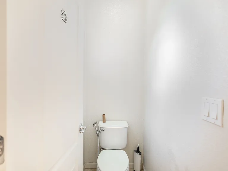 1865 Garzoni Pl — Photo 15