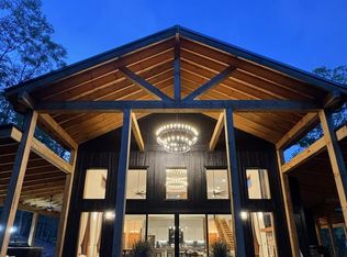 40 Whispering Ln, Blue Ridge, GA 30513