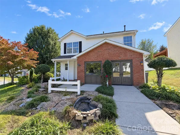 3512 Braden Dr, Charlotte, NC 28216