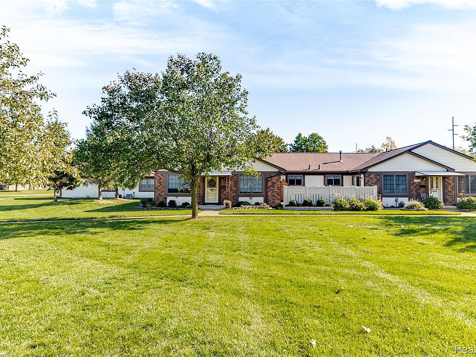 40120 Newport Dr #7, photo 4
