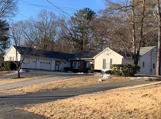 17 Bayberry Rd, Danvers, MA 01923