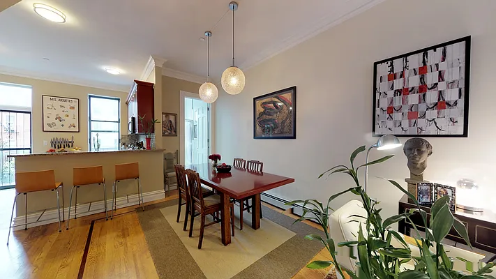 Rented by Compass | media 14