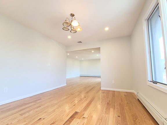 4th image of 459 Westview Pl Floor 2