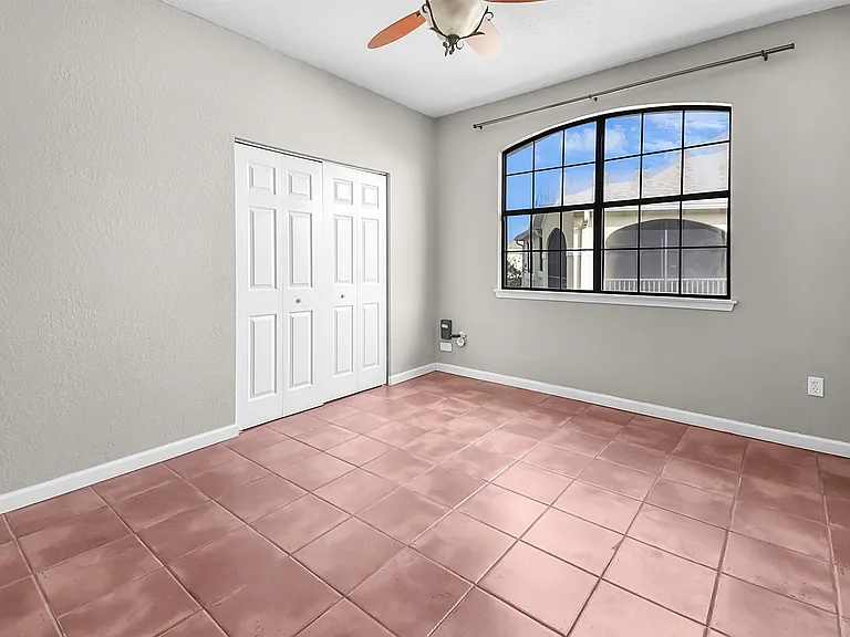 2221 Vista Cove Rd — Photo 18