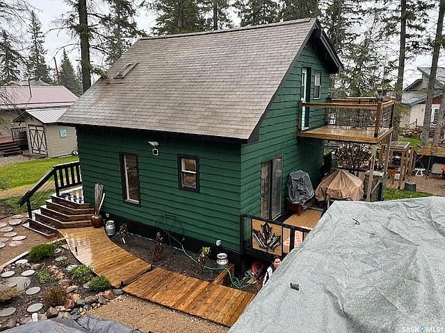 1st image of 441 Spruce ROAD