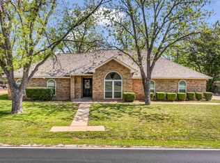 5124 Wedgefield Rd, Granbury, TX 76049