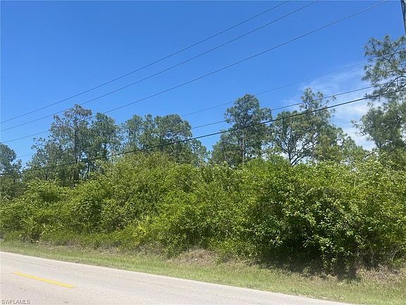 2nd image of  DeSoto BLVD N