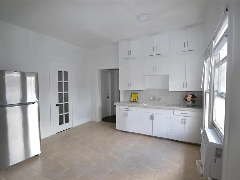 1517 Bonnie Brae St #4 — Photo 15