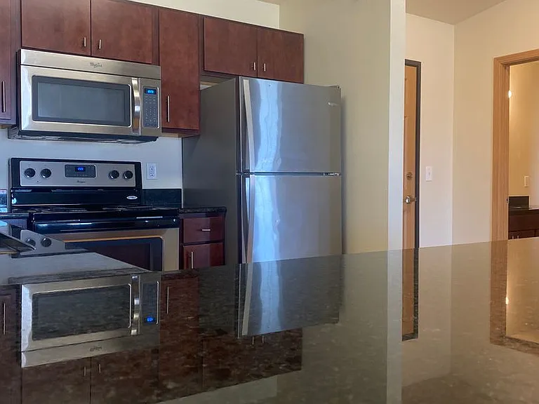 West Lake III Apartments — Photo 86