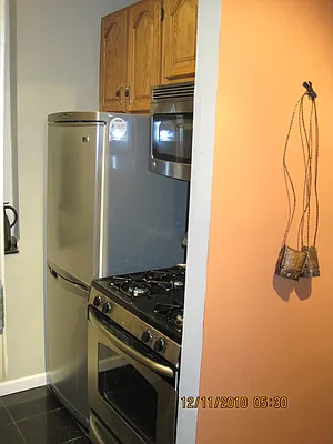 Sold by Corcoran | media 14