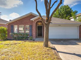 10205 Cool Spring Dr, Fort Worth, TX 76108
