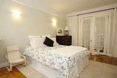 Sold by LG Fairmont Group