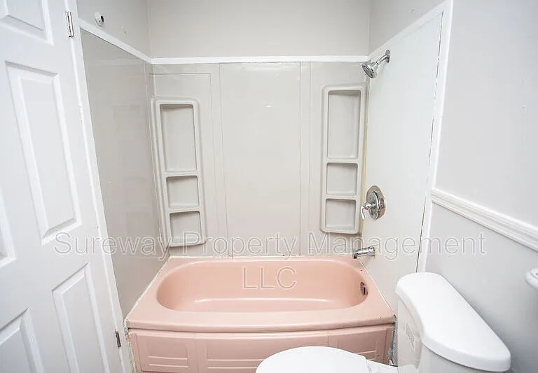 17 Snowdon Ln — Photo 40