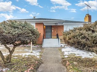 2068 Harrison St, Gary, IN 46407