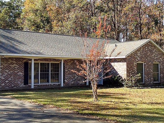 3rd image of 2909 Whites Bridge Dr