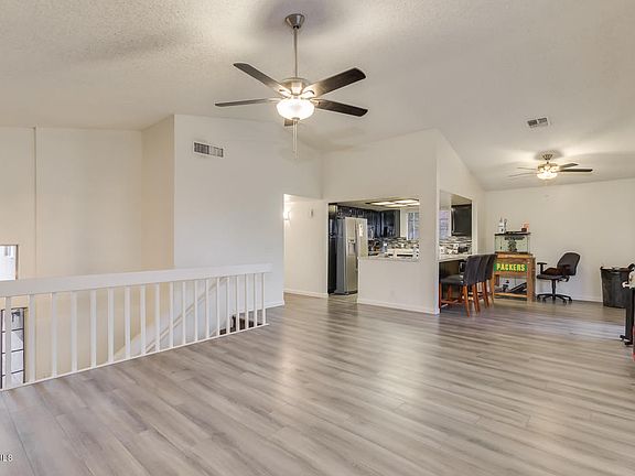 5th image of 8814 W Vernon Ave