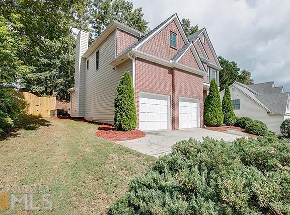 2nd image of 1055 McKendree Park Ln