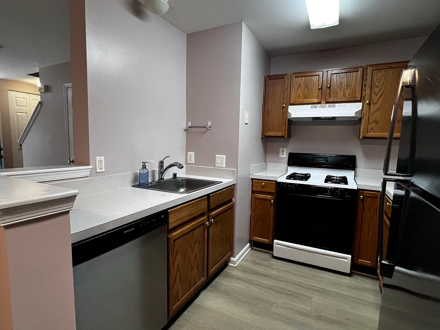 2 bed, 2.5 bath, 1458 sqft, $2,175 — Photo 4