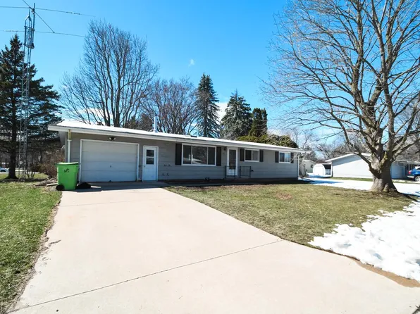 471 Union STREET, Green Lake, WI 54941