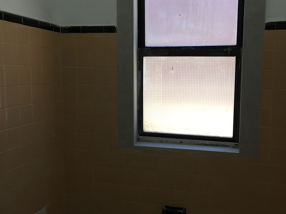 2nd image of 10 Hendricks Ave #1