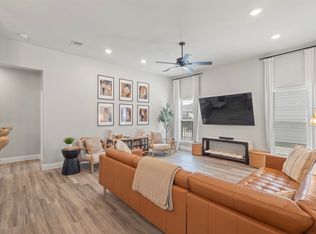 616 Charlotte Ln, Burleson, TX 76028