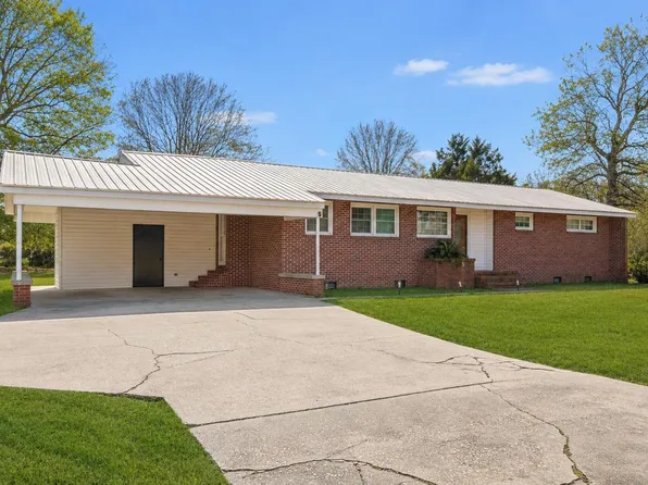 3813 West Marion St., Mullins, SC 29574