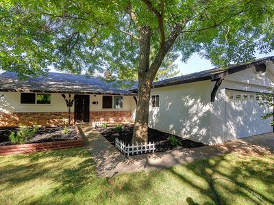 8900 Leatham Ave, Fair Oaks, CA, 95628
