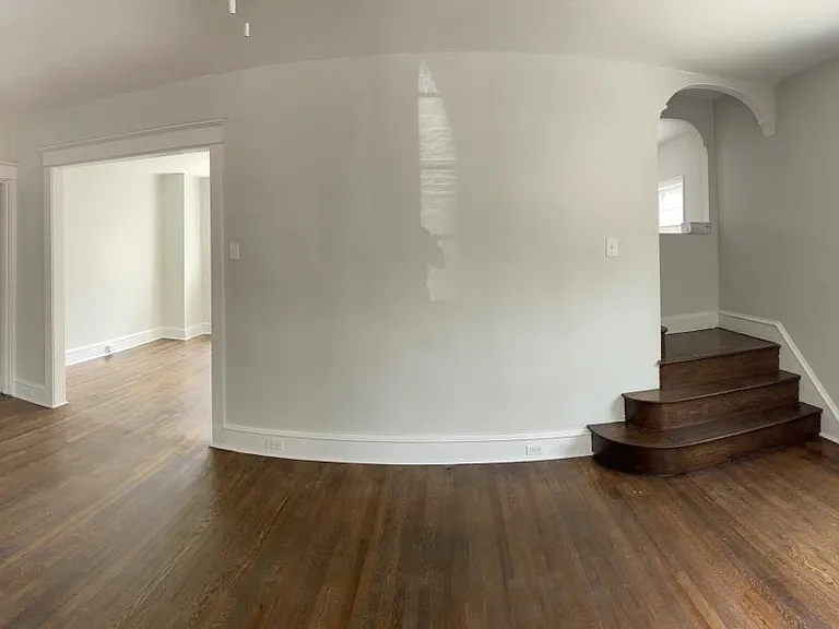 306 W Freedley St — Photo 5