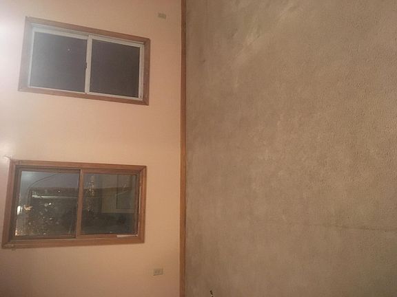 4th image of 5 Newton St #1