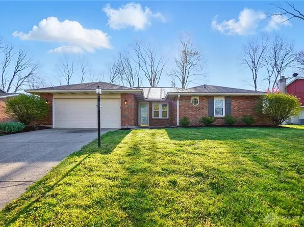 80 Clearview Dr, Springboro, OH 45066