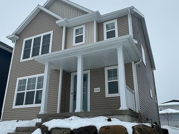 3rd image of 528 Redan Dr