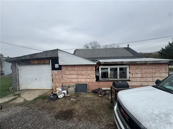 5225 N Front St, Covington, OH 45318