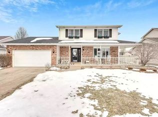 6146 W 89th Ave, Crown Point, IN 46307