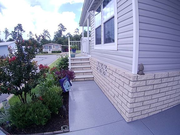 5th image of 3030 SW 108th St
