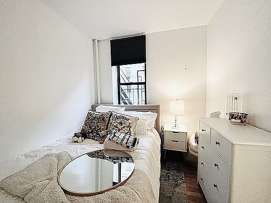 4th image of 1166 1st Ave #4C