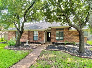 4508 Kensington Rd, Bryan, TX 77802