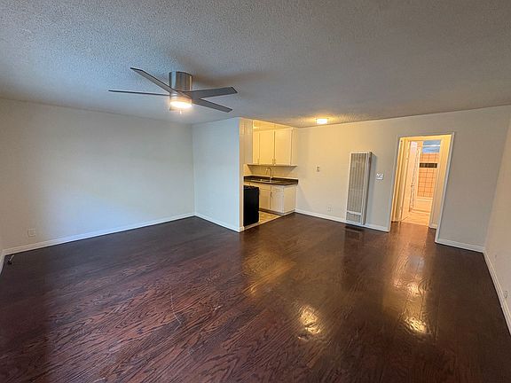 2nd image of 2928 4th St APT 1