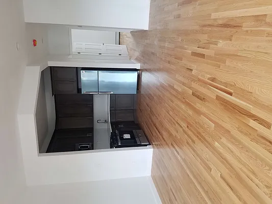 Rented by Richmont Realty LLC | media 10