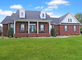 92 Saratoga Dr N, Murray, KY 42071
