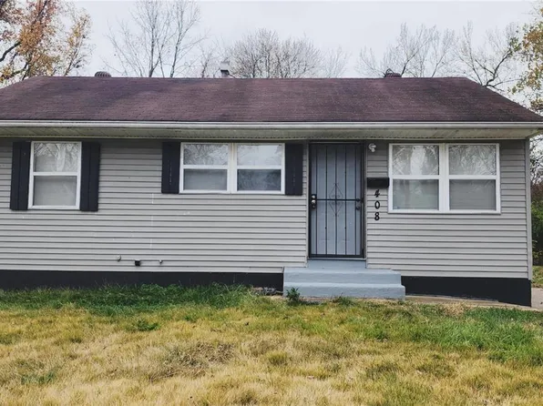 408 Caithness Rd, Saint Louis, MO 63137