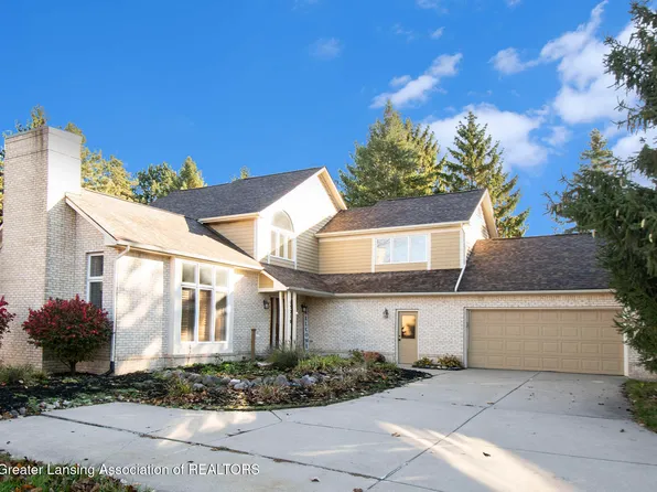 13210 Starwood Ln, Dewitt, MI 48820