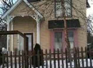 104 N Channing St, Elgin, IL 60120