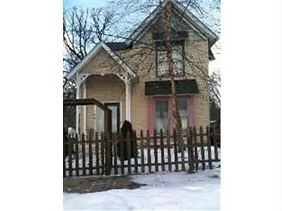 104 N Channing St photo 1