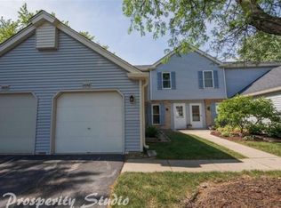 2632 Oakshire Ct, Aurora, IL 60502