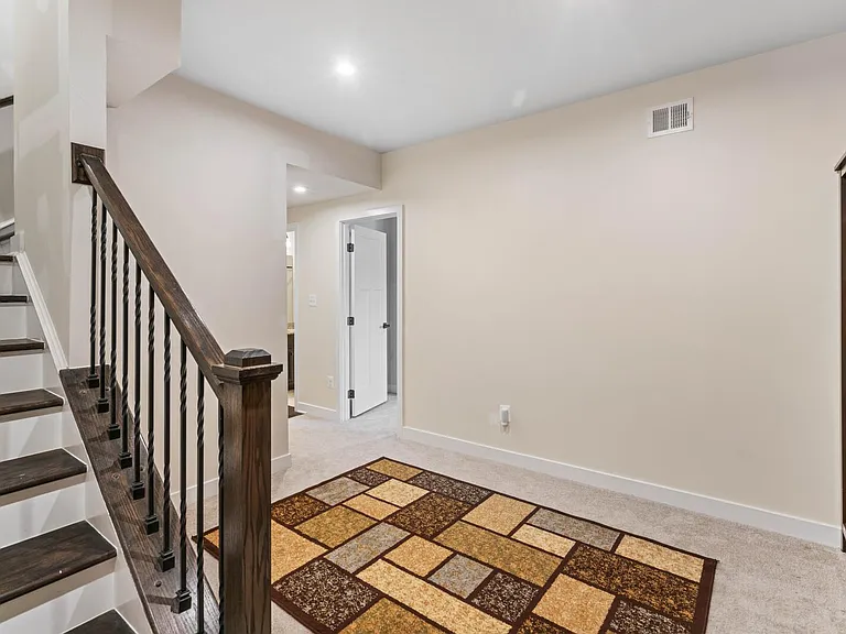 17950 Spotted Oak Rd — Photo 21