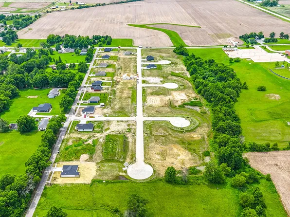 35 Bailey Pl, Sturgeon, MO 65284