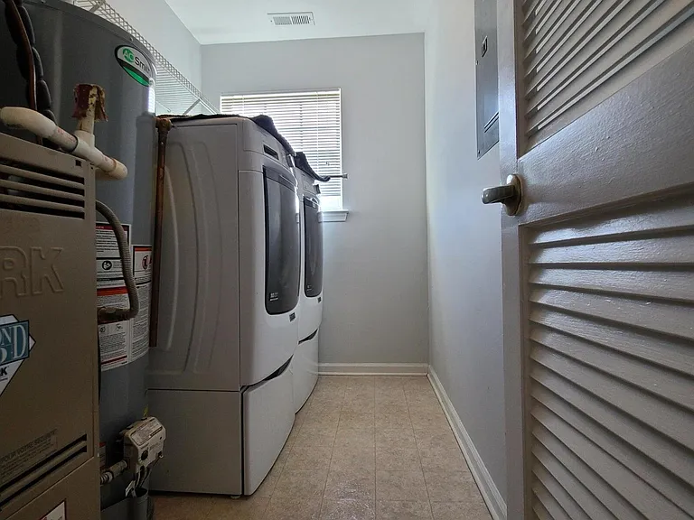 7904 Normandy Dr #6808 — Photo 8