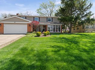 627 S Patton Ave, Arlington Heights, IL 60005