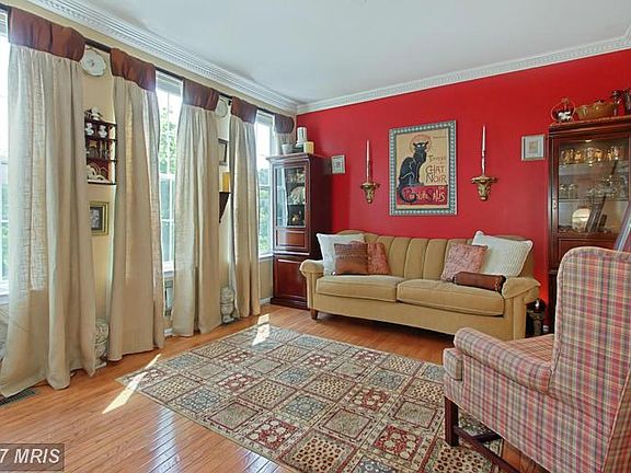 5th image of 15424 Beachland Way