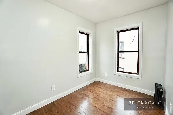 Rented by BRICK & GALO REALTY CORP | media 10